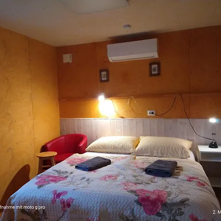 Lahemaa Kohvikann B & B, Caravan Park * Palmse