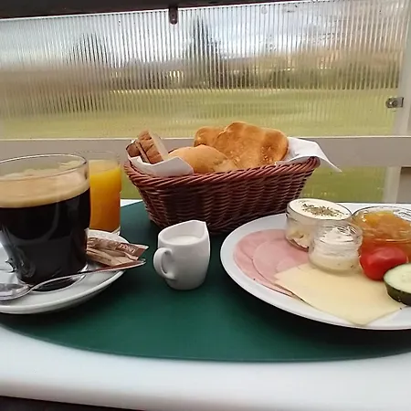 Lahemaa Kohvikann B & B, Caravan Park Holiday home Palmse
